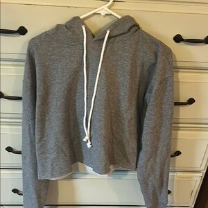 Women’s Gray Cropped Hoodie